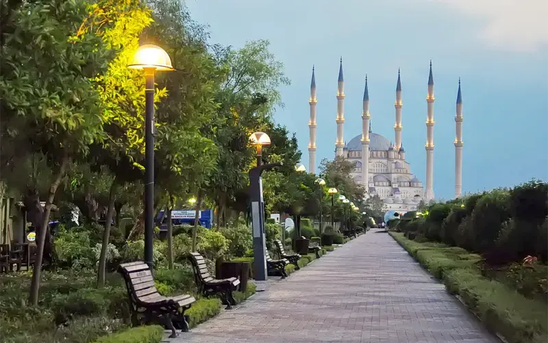 Goedkope vliegtickets naar Adana