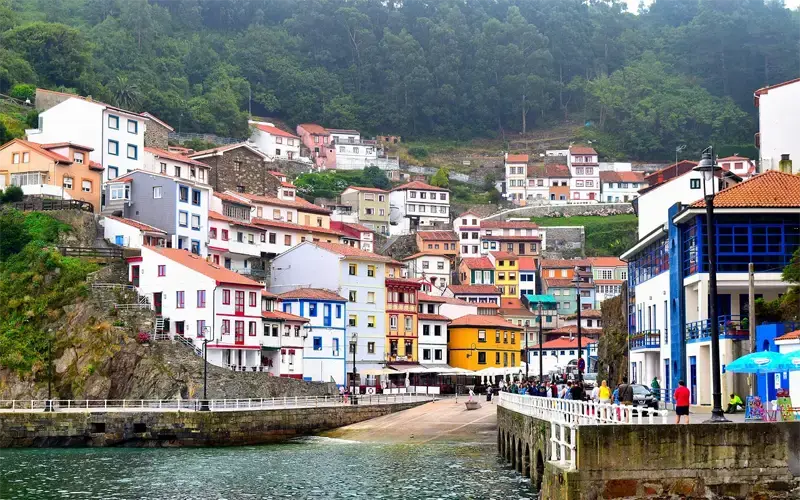 Goedkope vliegtickets naar Asturias