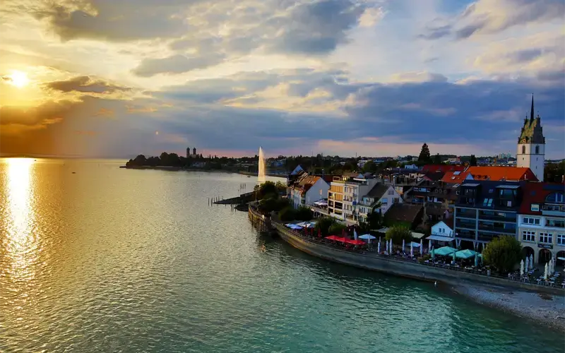 Goedkope vliegtickets naar Friedrichshafen