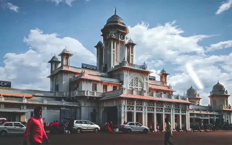 Goedkope vliegtickets naar Hyderabad