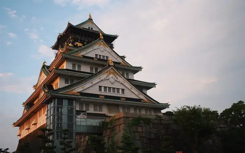Goedkope vliegtickets naar Osaka